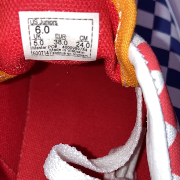 Women’s Vans - Picture 5 of 5